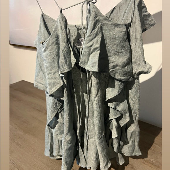 Favlux Moss Green Women's Top (BRAND NEW/WITH TAGS) - Picture 2 of 7